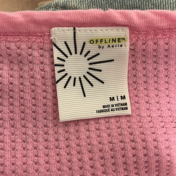 Women’s Offline by Aerie Pink Waffle Knit Long Sleeve Henley Style Top Size M - Picture 7 of 8